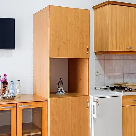 Apartment Awesome In With Wifi