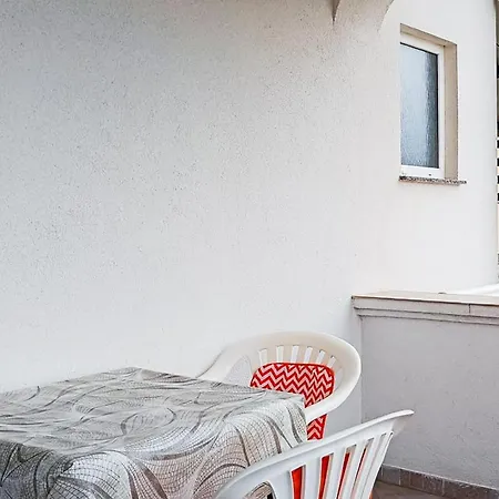 Apartment Awesome In With Wifi *